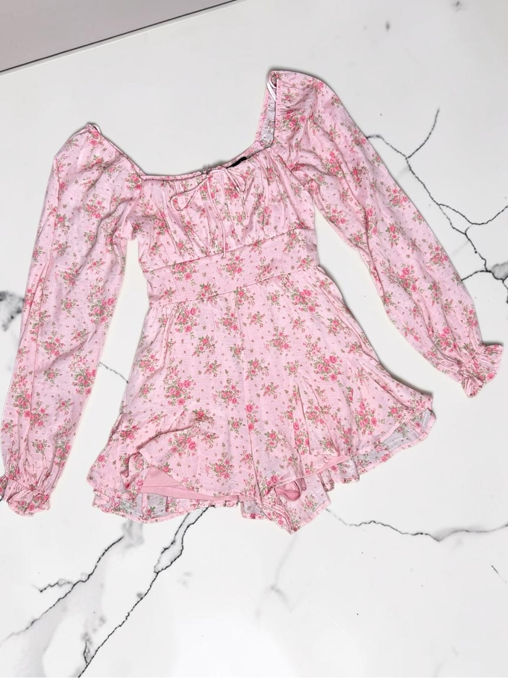 Trixxi Pink Floral Puff Sleeve Romper NWT Size Small LoveShackFancy